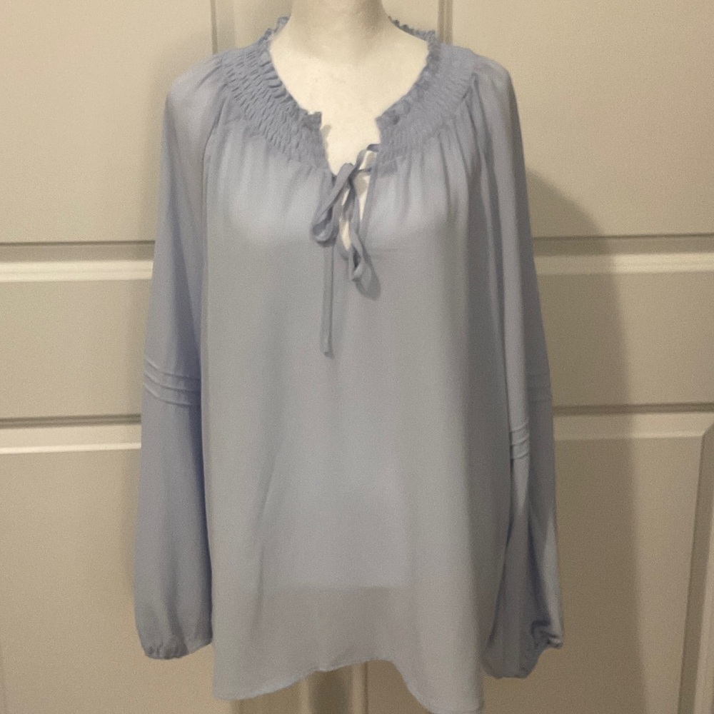 Social Standard by Sanctuary Light Blue Women's Top. XL - Picture 2 of 7